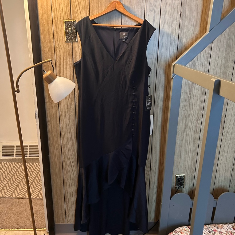 Adrianna Papell Black Asymmetrical V-Neck Gown